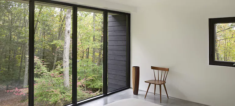 Bulletproof Window Protection Services in Belle Glade, FL