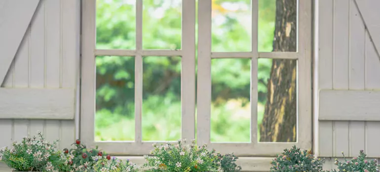 Professional Garden Window Enclosure Repair in Belle Glade, FL
